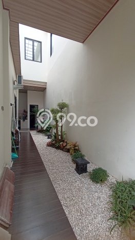 Rumah Mewah LB 500m2 Siap Pakai Desain Elegan di Kemang Pratama, Bekasi Rumah Mewah LB 500m2 Siap Pakai Desain Elegan di Kemang Pratama, Bekasi