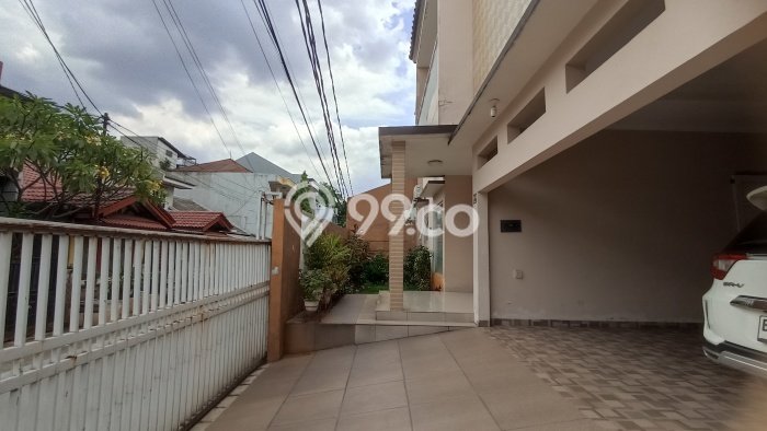 Hunian Mewah LB 221m2 Siap Huni Desain Elegan di Jatibening, Bekasi Hunian Mewah LB 221m2 Siap Huni Desain Elegan di Jatibening, Bekasi