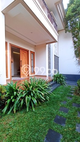 Rumah Luxury Modern Siap Huni di Jaka Permai Bekasi Rumah Luxury Modern Siap Huni di Jaka Permai Bekasi