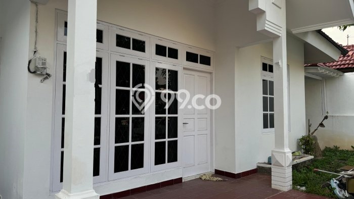Dijual Rumah 5 Kamar Lokasi Strategis Bagus dan Strategis di Banyumanik Dijual Rumah 5 Kamar Lokasi Strategis Bagus dan Strategis di Banyumanik
