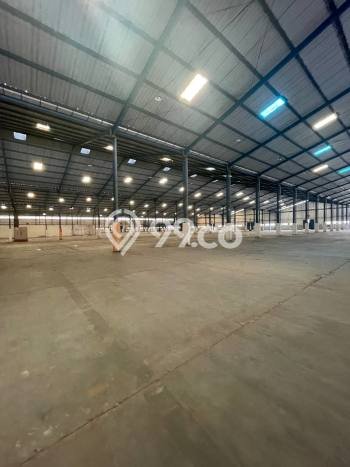 Unit Gudang Disewa Lokasi Waru, Sidoarjo Spesifikasi Luas Bangunan 19000m2 Unit Gudang Disewa Lokasi Waru, Sidoarjo Spesifikasi Luas Bangunan 19000m2