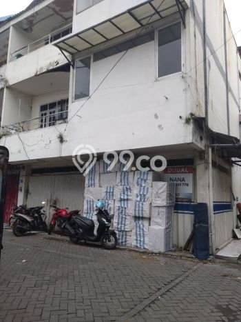 Ruko Dijual di Prime Area Surabaya Luas 117m2 Ruko Dijual di Prime Area Surabaya Luas 117m2