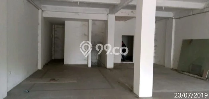 Disewakan Ruko di Kawasan Ramai Blok M Luas 400m2 Disewakan Ruko di Kawasan Ramai Blok M Luas 400m2