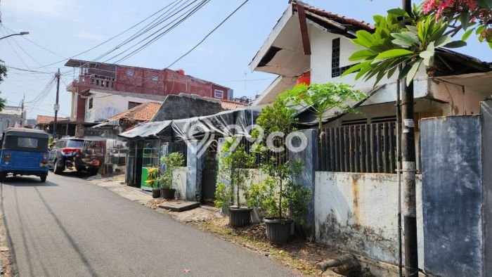 Rumah Eksklusif Siap Huni di Jakarta Selatan Fasilitas Premium Rumah Eksklusif Siap Huni di Jakarta Selatan Fasilitas Premium