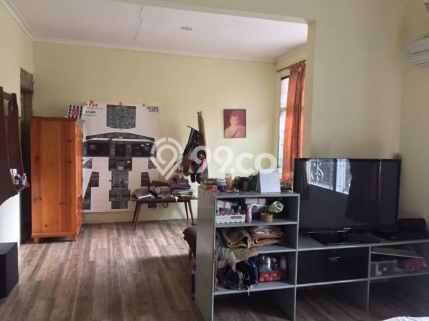 Hunian Elit LB 250m2 Siap Pakai Desain Elegan di Warung Buncit, Jakarta Selatan Hunian Elit LB 250m2 Siap Pakai Desain Elegan di Warung Buncit, Jakarta Selatan