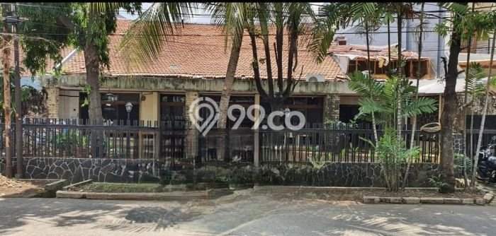 Rumah Elit Modern Siap Huni di Pakubuwono Jakarta Selatan Rumah Elit Modern Siap Huni di Pakubuwono Jakarta Selatan