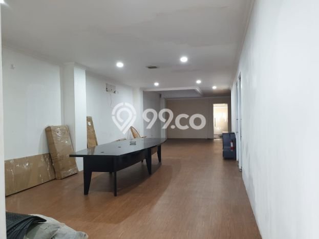 Ruko Dijual di Jakarta Selatan LT 365m2 & LB 1487m2 Lokasi Terbaik! Ruko Dijual di Jakarta Selatan LT 365m2 & LB 1487m2 Lokasi Terbaik!