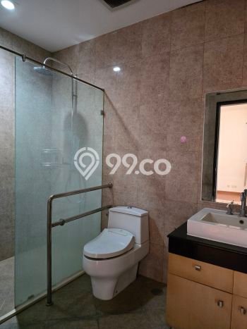 Rumah Mewah LB 800m2 Siap Pakai Desain Elegan di Kemang, Jakarta Selatan Rumah Mewah LB 800m2 Siap Pakai Desain Elegan di Kemang, Jakarta Selatan