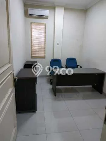 Unit Komersial Dijual di Pasar Minggu Jakarta Selatan Luas Tanah 1098m2, Luas Bangunan 900m2 Unit Komersial Dijual di Pasar Minggu Jakarta Selatan Luas Tanah 1098m2, Luas Bangunan 900m2