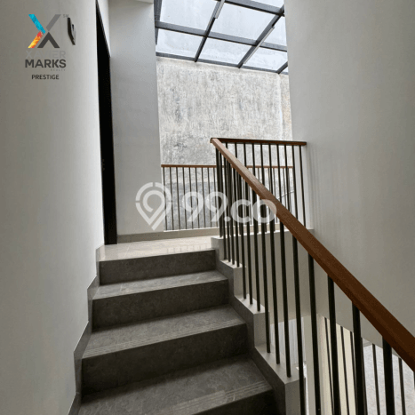 Jual Rumah Mewah Megah Dengan View Eksklusif di Pondok Indah, Jakarta Selatan Jual Rumah Mewah Megah Dengan View Eksklusif di Pondok Indah, Jakarta Selatan