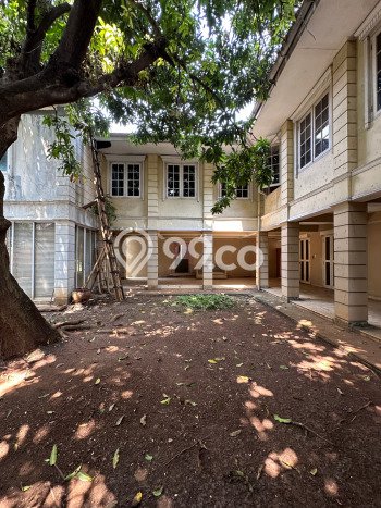 For Sale Rumah Mewah Exclusive di Menteng, Jakarta Pusat For Sale Rumah Mewah Exclusive di Menteng, Jakarta Pusat