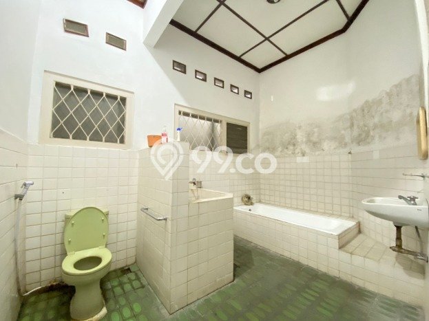 Rumah Modern Dikontrakkan di Kebayoran Baru Jakarta Selatan Area Sangat Strategis Rumah Modern Dikontrakkan di Kebayoran Baru Jakarta Selatan Area Sangat Strategis