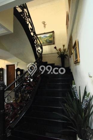 Dijual Rumah Premium dengan Fasilitas Sekitar Lengkap di Pancoran, Jakarta Selatan Dijual Rumah Premium dengan Fasilitas Sekitar Lengkap di Pancoran, Jakarta Selatan