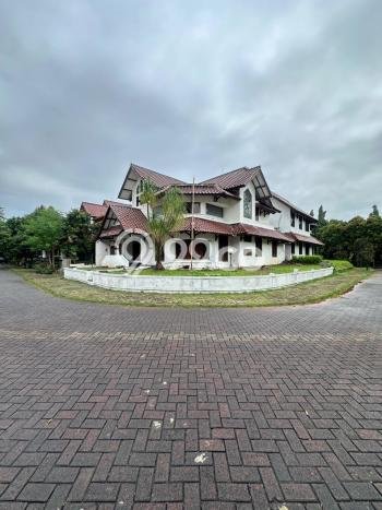 Rumah Luxury Modern Siap Huni di Lebak Bulus Jakarta Selatan Rumah Luxury Modern Siap Huni di Lebak Bulus Jakarta Selatan
