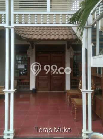 Rumah Elit LB 230m2 Siap Huni Desain Elegan di Pejaten, Jakarta Selatan Rumah Elit LB 230m2 Siap Huni Desain Elegan di Pejaten, Jakarta Selatan