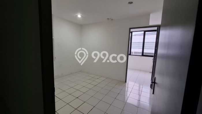 Disewakan Ruko di Pusat Kota Jakarta Selatan Ramai Strategis Disewakan Ruko di Pusat Kota Jakarta Selatan Ramai Strategis
