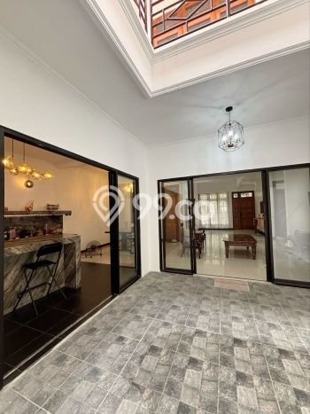 Hunian Mewah Dijual LT 285m2 di Kebayoran Baru, Jakarta Selatan Hunian Mewah Dijual LT 285m2 di Kebayoran Baru, Jakarta Selatan