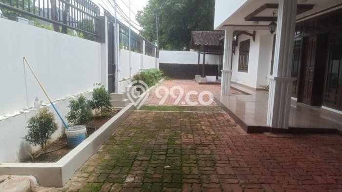 Best Deal Hunian Mewah Ideal dan Luas di Menteng, Jakarta Pusat Best Deal Hunian Mewah Ideal dan Luas di Menteng, Jakarta Pusat