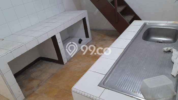 Rumah sewa siap pakai 3 Kamar Tidur di Senopati, Jakarta Selatan Rumah sewa siap pakai 3 Kamar Tidur di Senopati, Jakarta Selatan