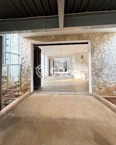 Rumah Premium di Jakarta Selatan Strategis Kondisi Baik Rumah Premium di Jakarta Selatan Strategis Kondisi Baik