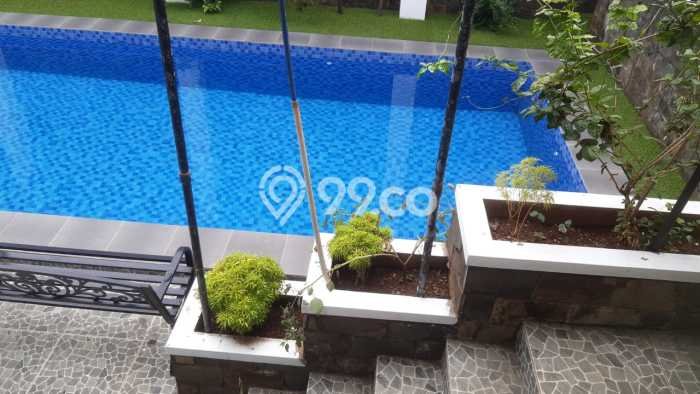 Dijual Hunian Mewah dengan Fasilitas Sekitar Komplit di Kebayoran Baru, Jakarta Selatan Dijual Hunian Mewah dengan Fasilitas Sekitar Komplit di Kebayoran Baru, Jakarta Selatan