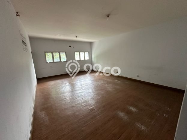 Sewa Rumah Nyaman di Kebayoran Baru Siap Huni dan Strategis Sewa Rumah Nyaman di Kebayoran Baru Siap Huni dan Strategis