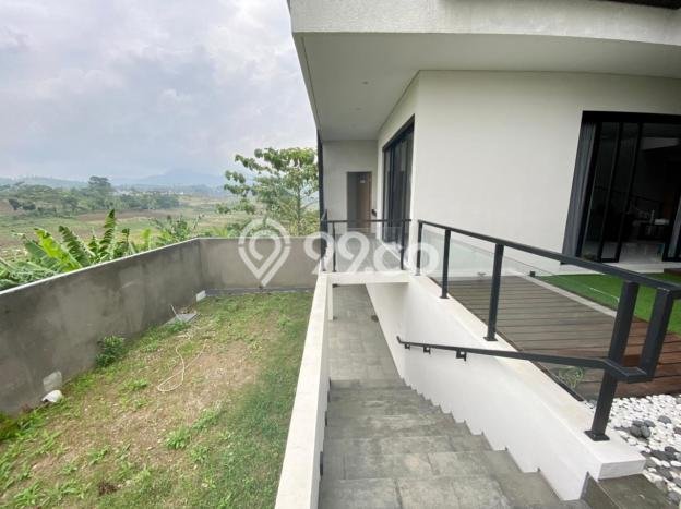 Ready to Use! Luxury House LT 275m2 Desain Elegan di Kota Baru Parahyangan Ready to Use! Luxury House LT 275m2 Desain Elegan di Kota Baru Parahyangan