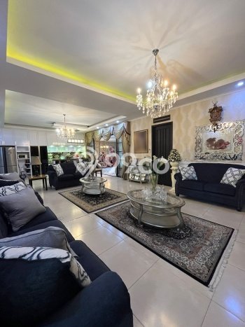 Rumah Elit LB 500m2 Siap Huni Desain Elegan di Kota Baru Parahyangan, Bandung Rumah Elit LB 500m2 Siap Huni Desain Elegan di Kota Baru Parahyangan, Bandung