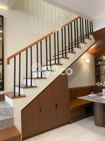 Jual Rumah Mewah Megah Dengan View Eksklusif di Kota Baru Parahyangan, Bandung Jual Rumah Mewah Megah Dengan View Eksklusif di Kota Baru Parahyangan, Bandung
