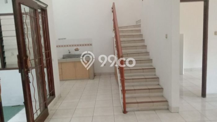 Dijual Cepat Rumah Favorit Siap Huni LB 190m2 di Batununggal, Bandung Dijual Cepat Rumah Favorit Siap Huni LB 190m2 di Batununggal, Bandung