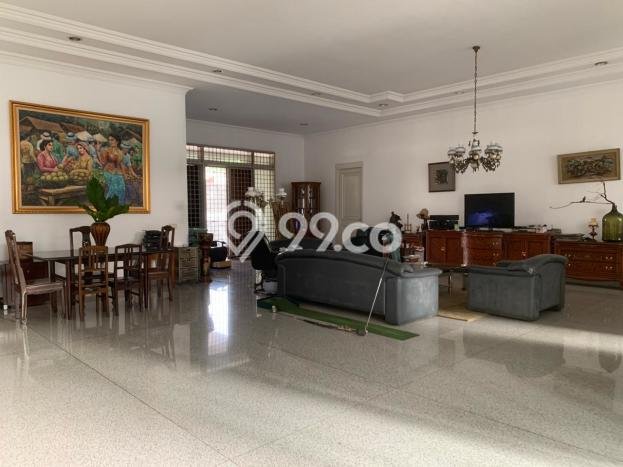 Rumah Mewah LB 1200m2 Siap Huni Desain Elegan di Bandung Kota, Bandung Rumah Mewah LB 1200m2 Siap Huni Desain Elegan di Bandung Kota, Bandung