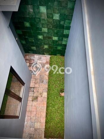For Sale Hunian Rumah Terawat 3 Kamar di BSD Kencana Loka, Tangerang For Sale Hunian Rumah Terawat 3 Kamar di BSD Kencana Loka, Tangerang