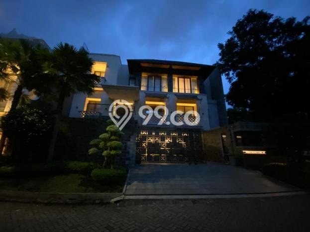 Hunian Mewah LB 1200m2 Siap Pakai Desain Elegan di Pantai Indah Kapuk, Jakarta Utara Hunian Mewah LB 1200m2 Siap Pakai Desain Elegan di Pantai Indah Kapuk, Jakarta Utara