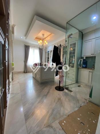 Rumah Luxury Modern Tanpa Renovasi di Pantai Indah Kapuk Jakarta Utara Rumah Luxury Modern Tanpa Renovasi di Pantai Indah Kapuk Jakarta Utara