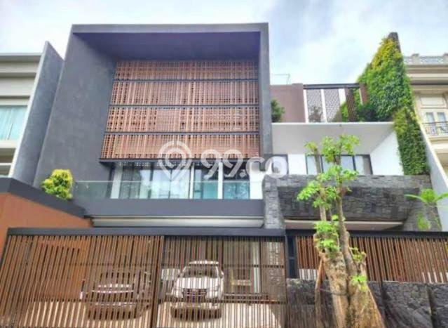 For Sale! Luxury House LT 600m2 Desain Elegan di Pantai Indah Kapuk For Sale! Luxury House LT 600m2 Desain Elegan di Pantai Indah Kapuk