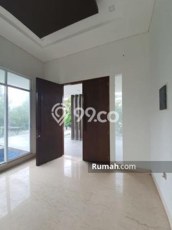 Rumah Elit Modern Tanpa Renovasi di Pantai Indah Kapuk Jakarta Utara Rumah Elit Modern Tanpa Renovasi di Pantai Indah Kapuk Jakarta Utara