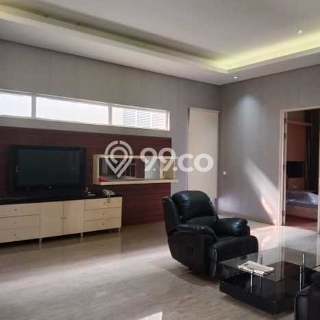 Rumah Elit LB 1000m2 Siap Huni Desain Elegan di Pantai Indah Kapuk, Jakarta Utara Rumah Elit LB 1000m2 Siap Huni Desain Elegan di Pantai Indah Kapuk, Jakarta Utara