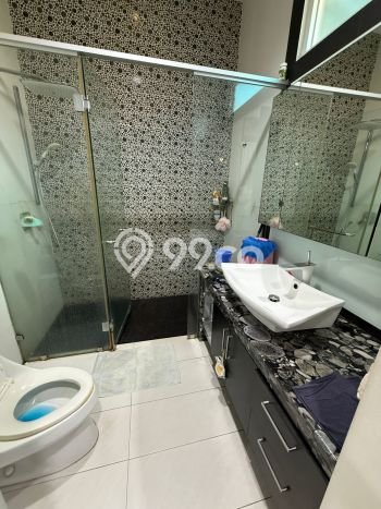 Rumah Mewah LB 400m2 Siap Pakai Desain Elegan di Pantai Indah Kapuk, Jakarta Utara Rumah Mewah LB 400m2 Siap Pakai Desain Elegan di Pantai Indah Kapuk, Jakarta Utara