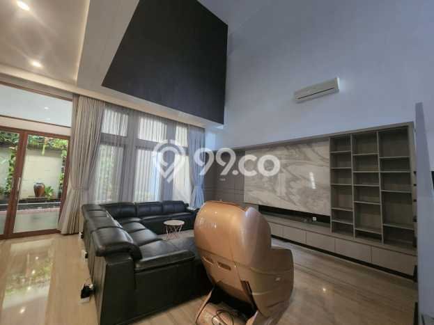Rumah Elit Modern Tanpa Renovasi di Pantai Indah Kapuk Jakarta Utara Rumah Elit Modern Tanpa Renovasi di Pantai Indah Kapuk Jakarta Utara
