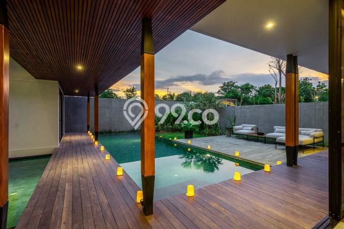 Dijual Rumah Luas Elegan Dengan View Eksklusif di Jimbaran, Badung Dijual Rumah Luas Elegan Dengan View Eksklusif di Jimbaran, Badung