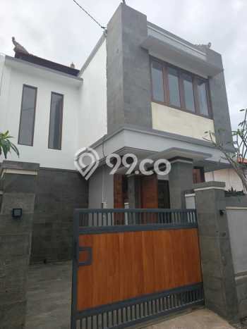 DIJUAL! Vila Kawasan , Luas 175m2m², Posisi Strategis DIJUAL! Vila Kawasan , Luas 175m2m², Posisi Strategis