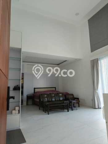 FOR SALE! Vila Kawasan , Area 500m2m², Posisi Premium FOR SALE! Vila Kawasan , Area 500m2m², Posisi Premium