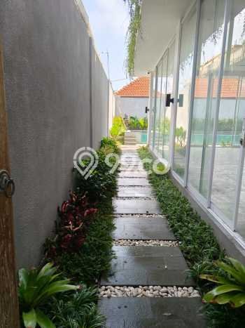 Disewakan Rumah Murah di Sanur Denpasar dengan 4 Kamar Tidur Disewakan Rumah Murah di Sanur Denpasar dengan 4 Kamar Tidur