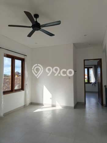 DIJUAL! Vila Kawasan , Luas 175m2m², Posisi Strategis DIJUAL! Vila Kawasan , Luas 175m2m², Posisi Strategis