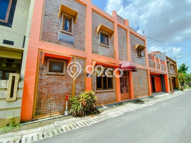 Dijual Kost di Depok, Sleman, 13 KT, 13 KM, Luas 470m2 Dijual Kost di Depok, Sleman, 13 KT, 13 KM, Luas 470m2