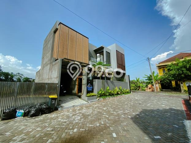Vila Kawasan Ngaglik, Dimensi 160m2m², Akses ke beragam fasilitas umum Vila Kawasan Ngaglik, Dimensi 160m2m², Akses ke beragam fasilitas umum