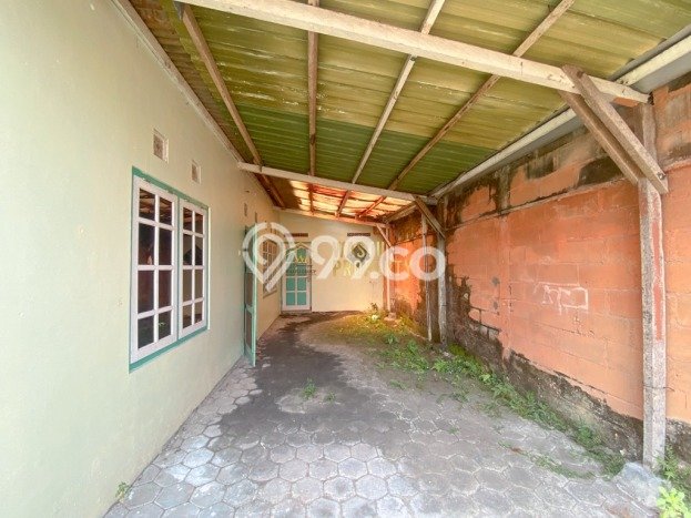 DIJUAL! Vila di Berbah, Area 576m2m², Dekat ke Pusat Kota DIJUAL! Vila di Berbah, Area 576m2m², Dekat ke Pusat Kota
