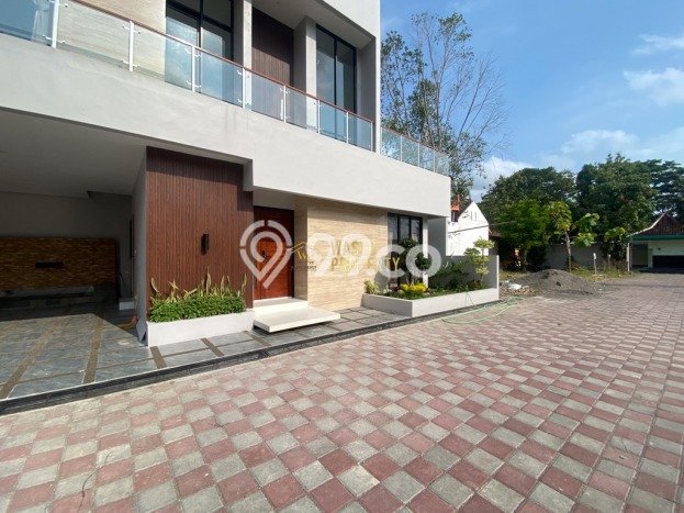 For Sale Rumah 3 Kamar Lokasi Ideal Nyaman dan Strategis di Temon For Sale Rumah 3 Kamar Lokasi Ideal Nyaman dan Strategis di Temon