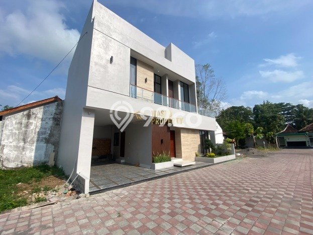 Jual Rumah Favorit Siap Huni LB 120m2 di Temon, Kulon Progo Jual Rumah Favorit Siap Huni LB 120m2 di Temon, Kulon Progo
