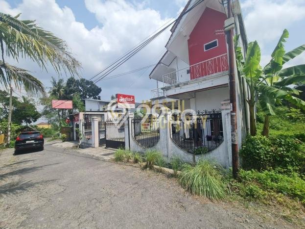 Kost Dijual di Maguwoharjo dengan 21 KT dan Luas 595m2 Kost Dijual di Maguwoharjo dengan 21 KT dan Luas 595m2